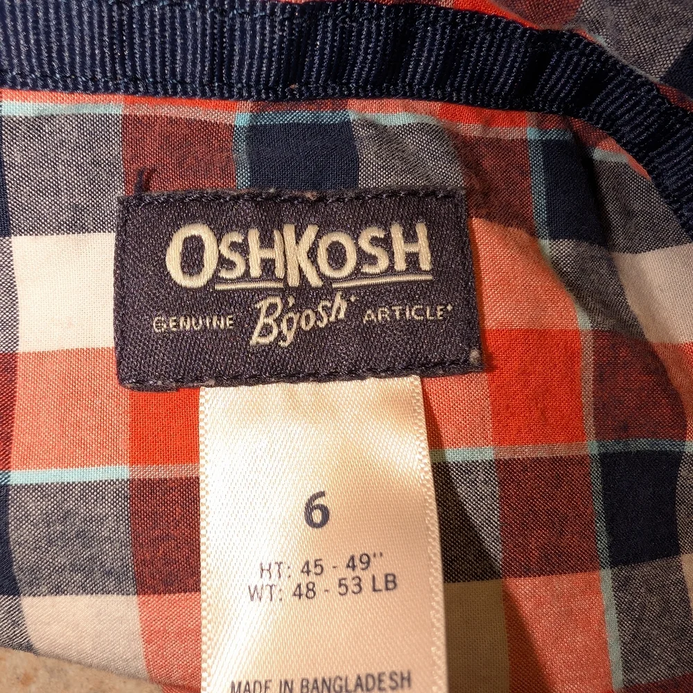 OshKosh B'gosh Plaid Button Down Size 6